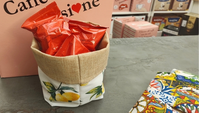 Caff� con Stile | 120 Capsule Passion compatibili DolceGusto + Portacialde in Stoffa Fatto a Mano